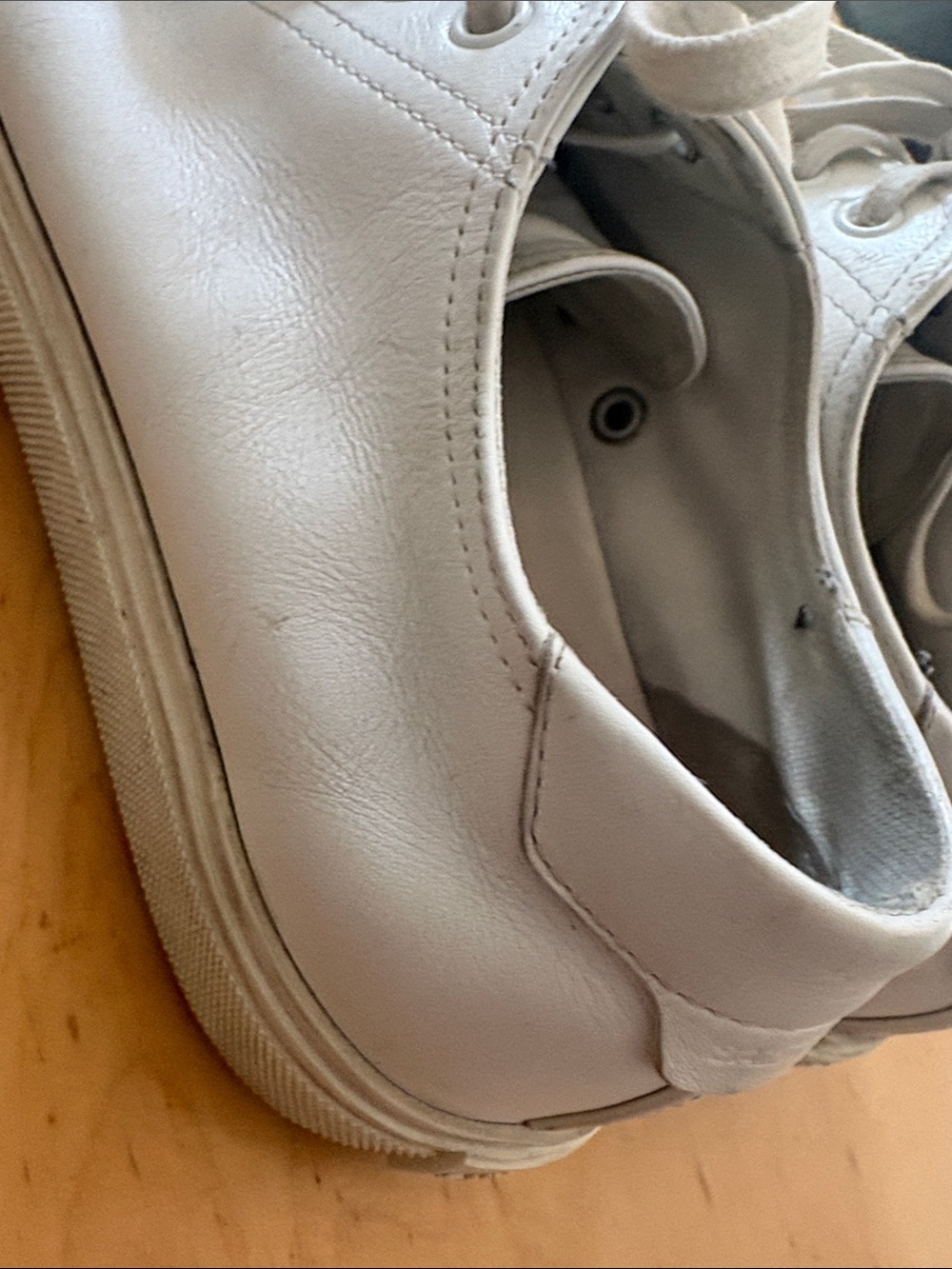 Saint Laurent White Leather Sneakers - Picture 5 of 6